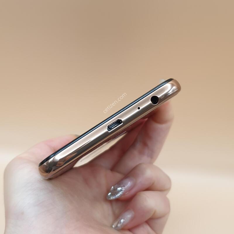 ������J4+ (J415) ��� 32�Ⱑ S�� �Ǹ��մϴ�