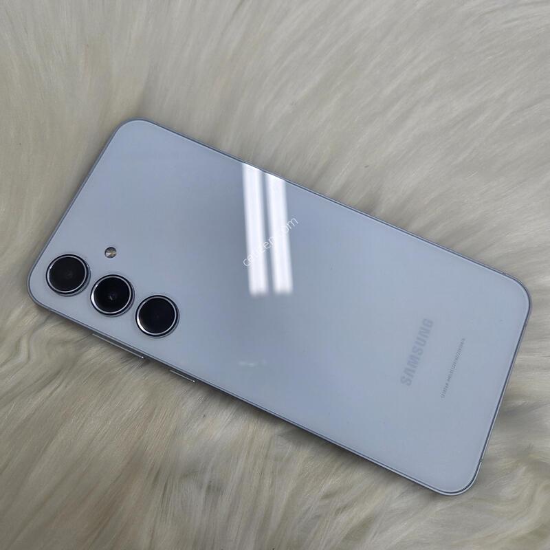����5  686