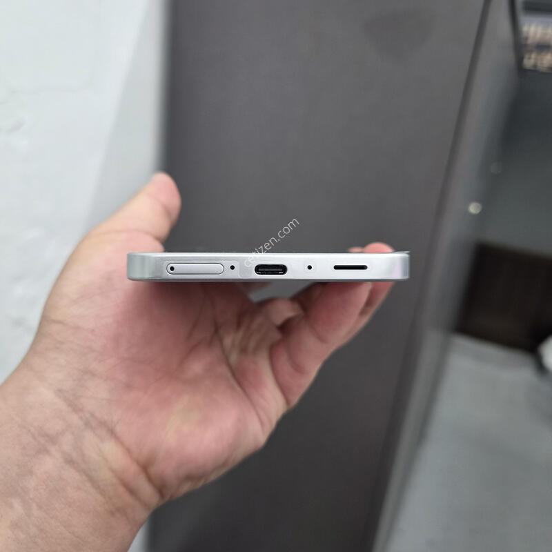 ������ A36 ȭ��Ʈ 128G