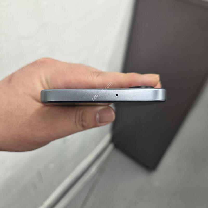 ������ A17 ���̽����� 128G