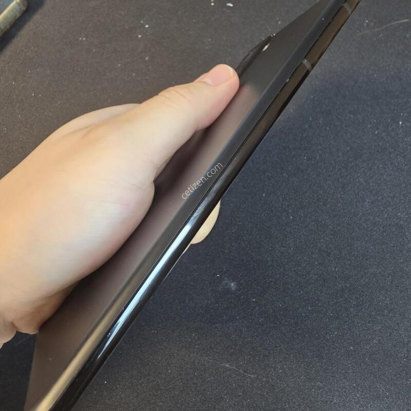 ������ S21 �÷��� 256G ���� A�� �Ǹ��մϴ�.