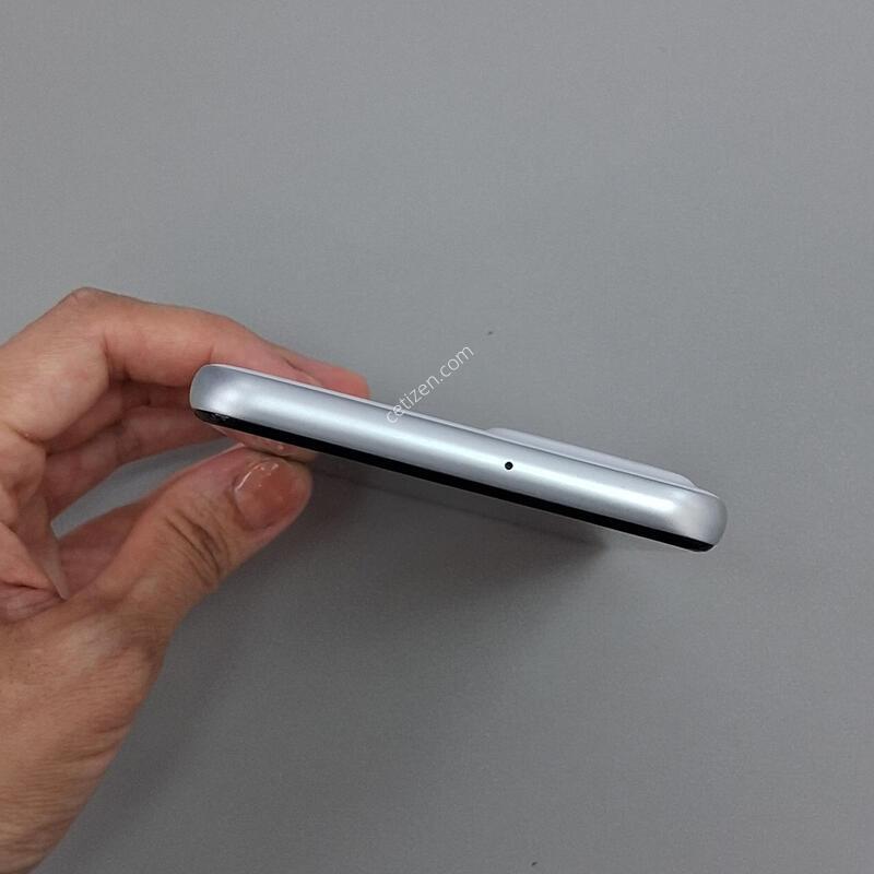 ������ ����2 128GB ȭ��Ʈ