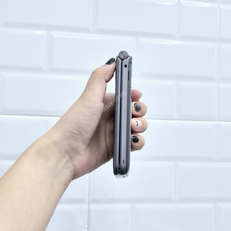 ����������2 �׷��� 32GB