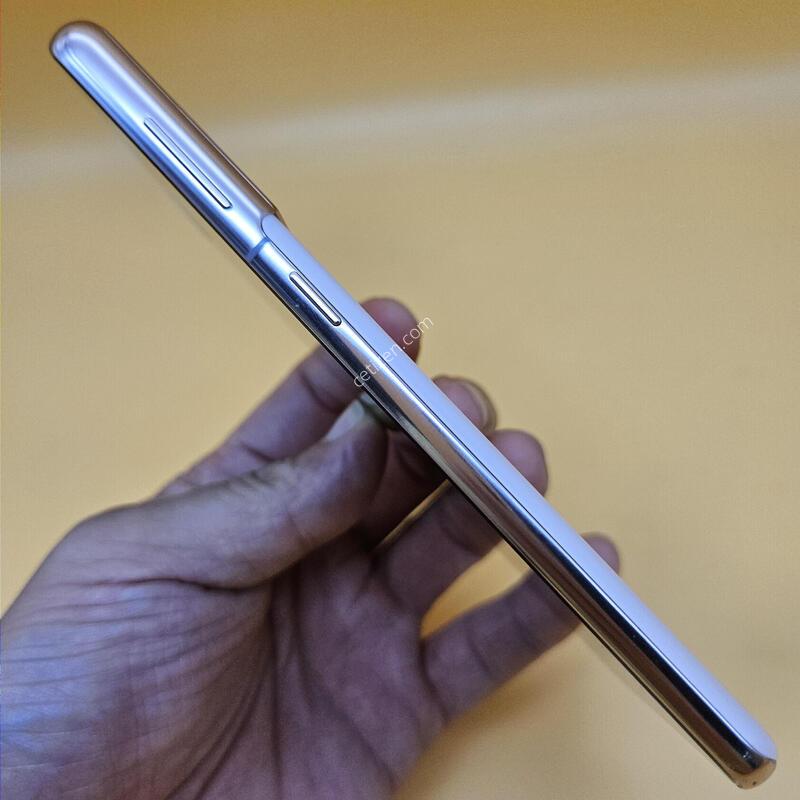 [���۱�]������S21 �ֻ������� 256G ��ũ ����� �߰���