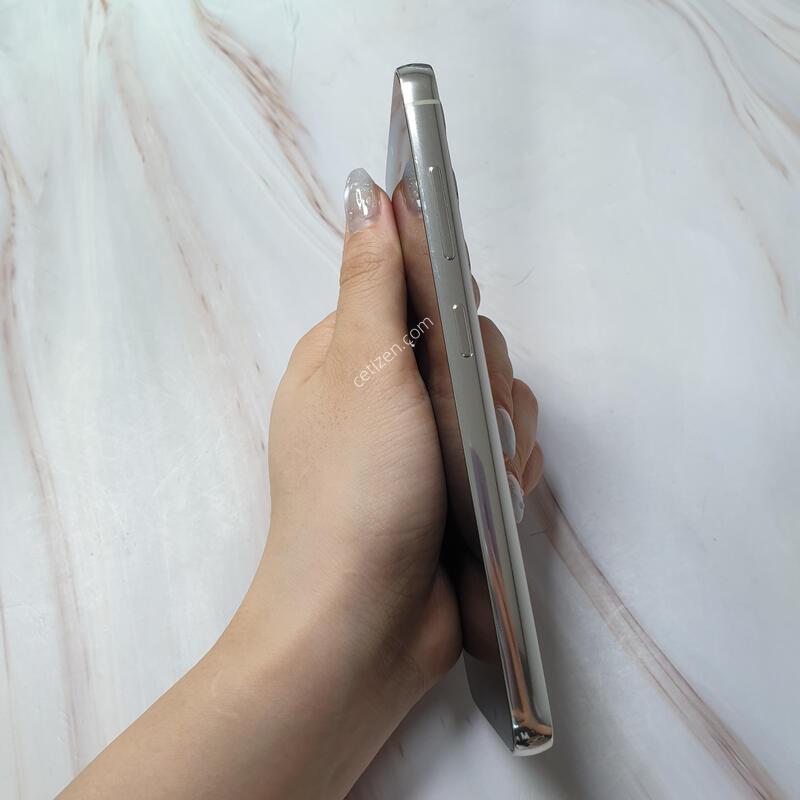 KT ������ S23 ũ�� 256G S�� �Ǹ��մϴ�