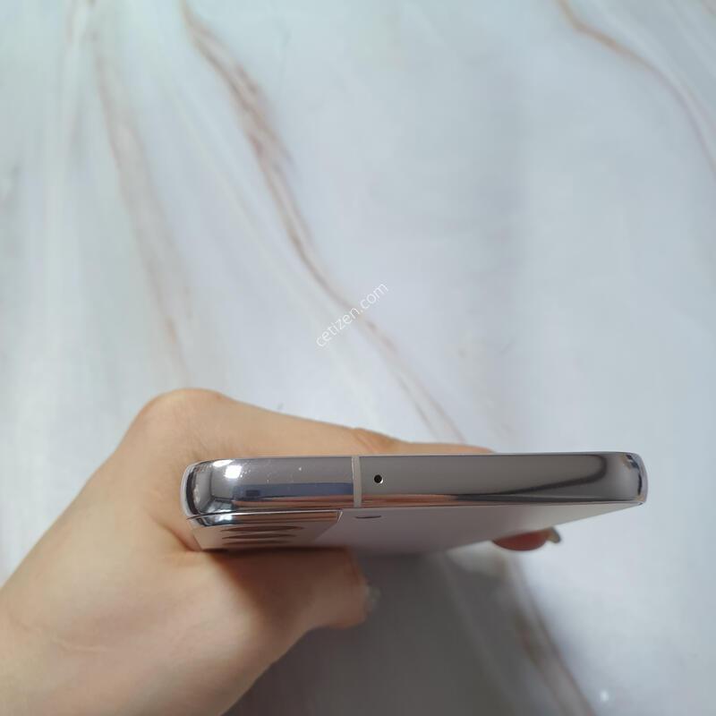 SK ������ S22 5G ��ũ��� 256G A�� �Ǹ��մϴ�