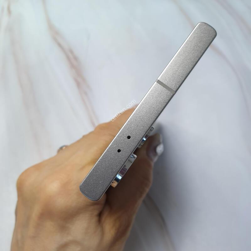 LG ������ S24��Ʈ�� ƼŸ�����̿÷� 256G S�� �Ǹ��մϴ�