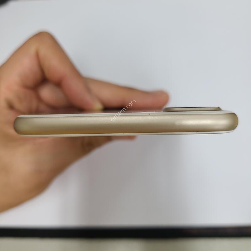 ������ 7�÷��� 32GB ��� �߰��� ���͸�100%  205891