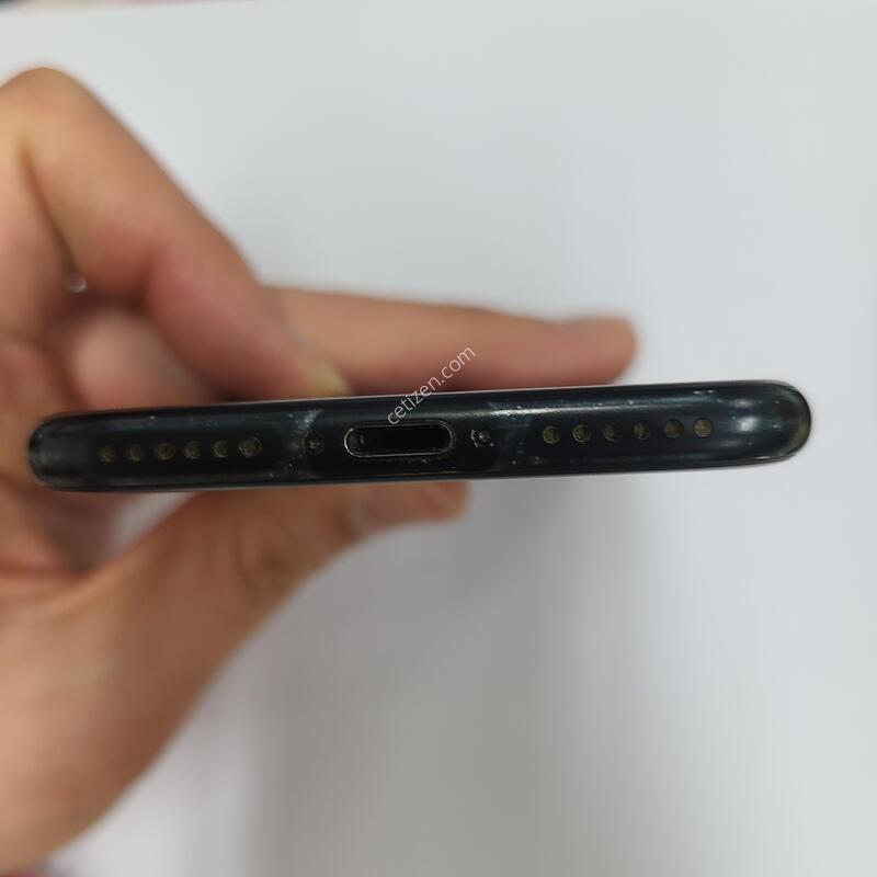 ������ 7 ��Ʈ���� 128G ���ܻ� �߰��� ���͸�95% 210750