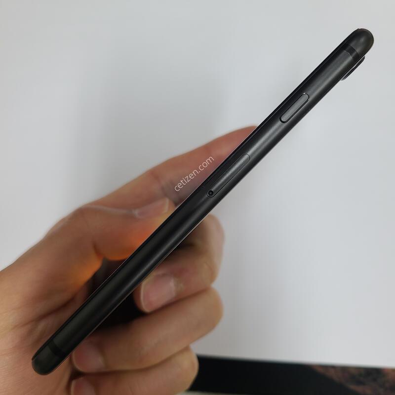 ������ 8 ���� 256G A�� ���͸�����100% 074750