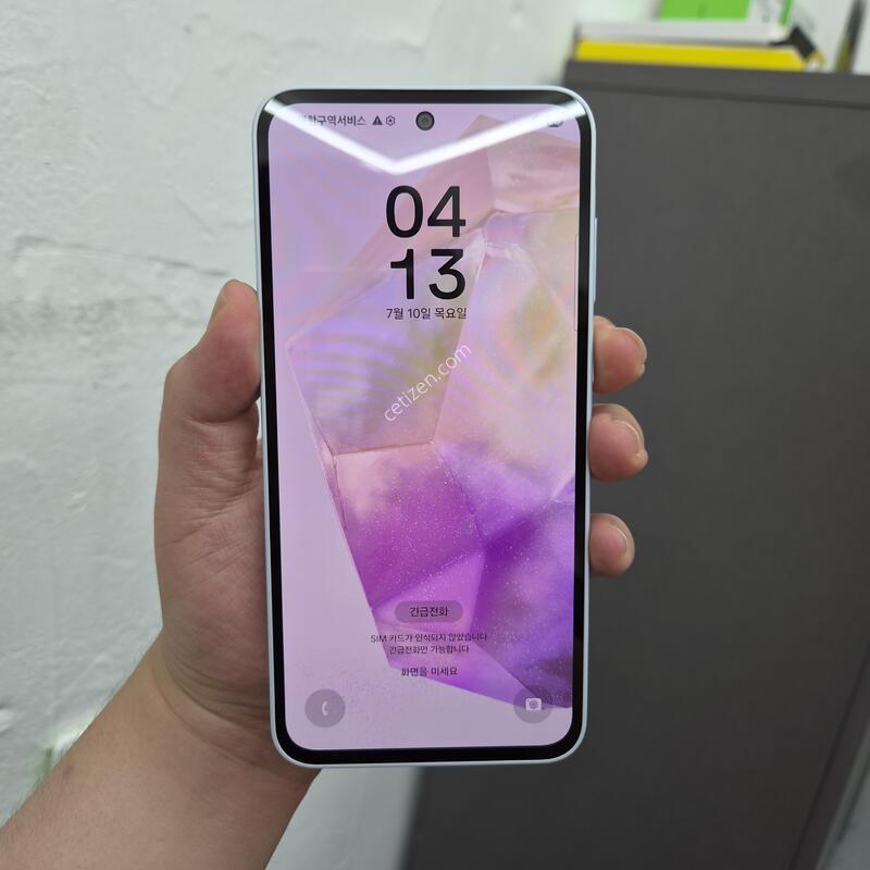 ������ A35 ���̽����� 128G