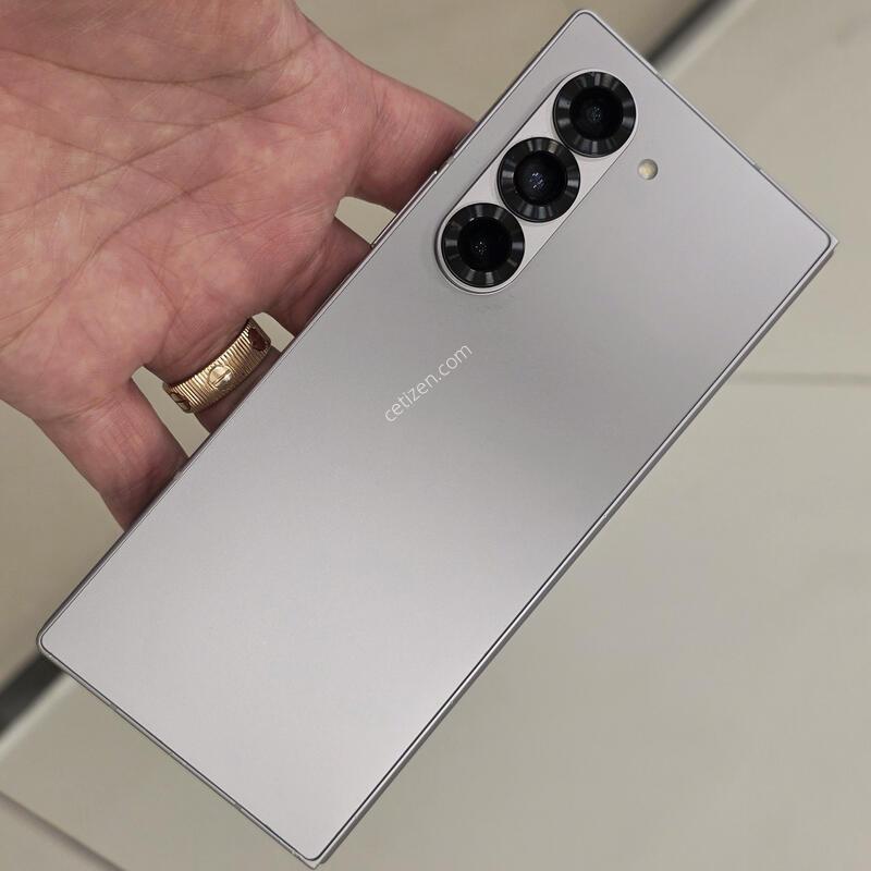 ������ Z ����6 �׷��� 256GB ���� A�� �Ǹ�