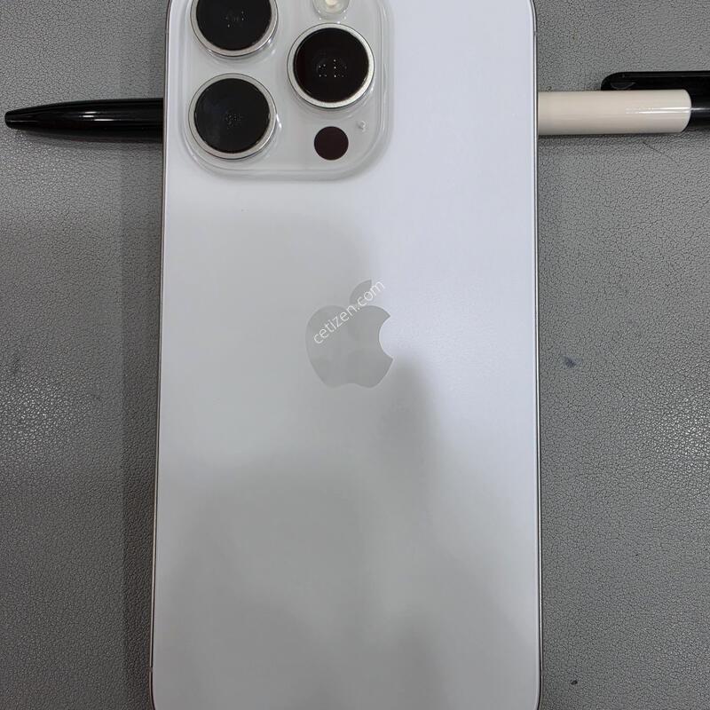������ 16���� ȭ��Ʈ 256GB �Ǹ��մϴ�