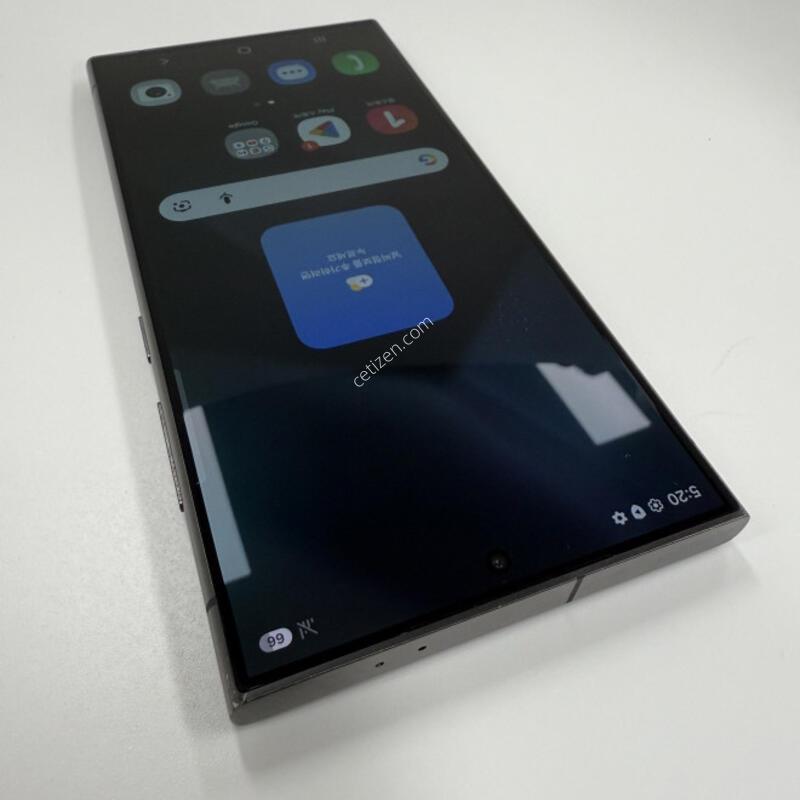 ������S24��Ʈ�� 256GB ����� �Ǹ��մϴ�.