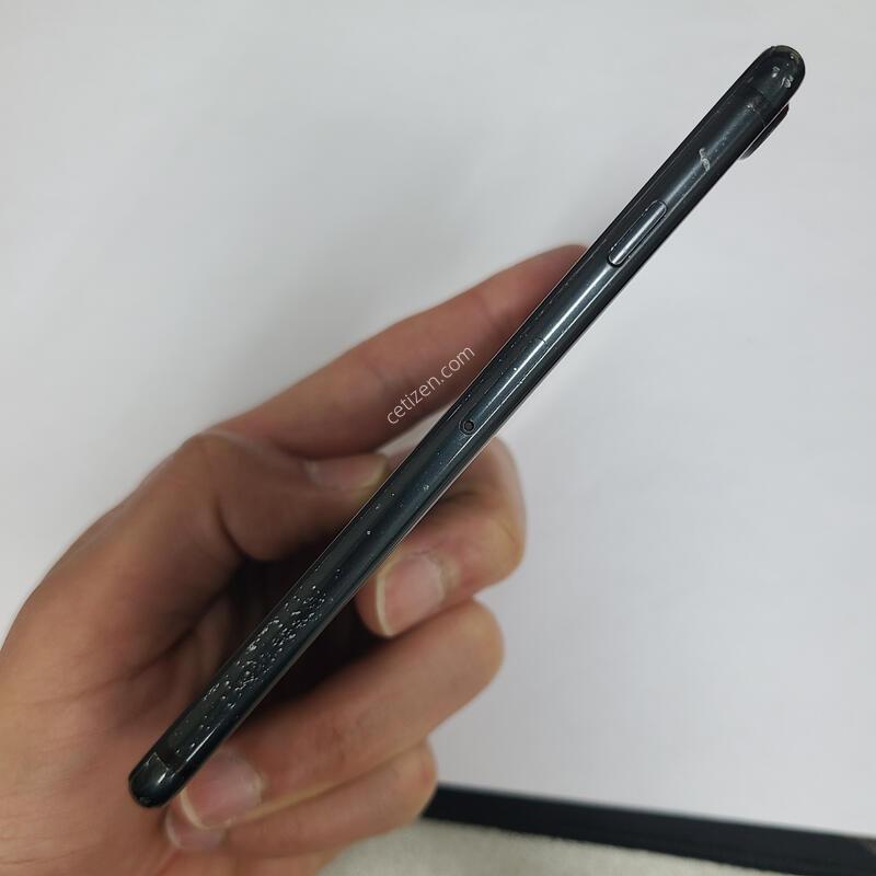 ������ 7 ��Ʈ���� 128G  ���͸�����100% 045180