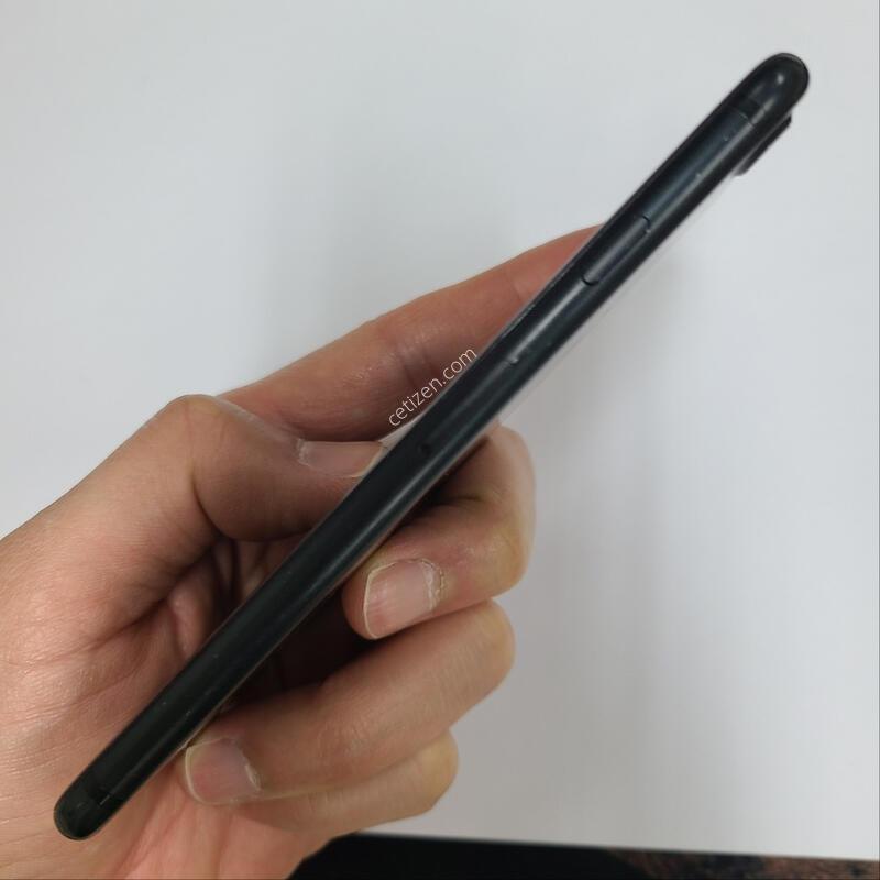 ������ 7 ��Ʈ���� 32G (ī�޶���) ���͸�88%  202097