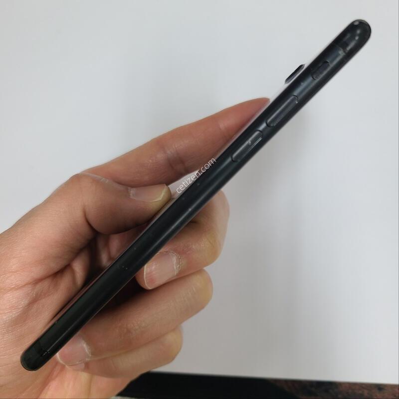������ 7 ��Ʈ���� 32G (ī�޶���) ���͸�88%  202097
