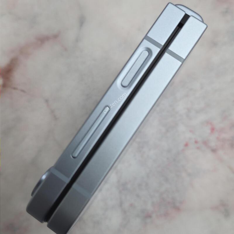 �ø�6 256GB ���� �ڱ���