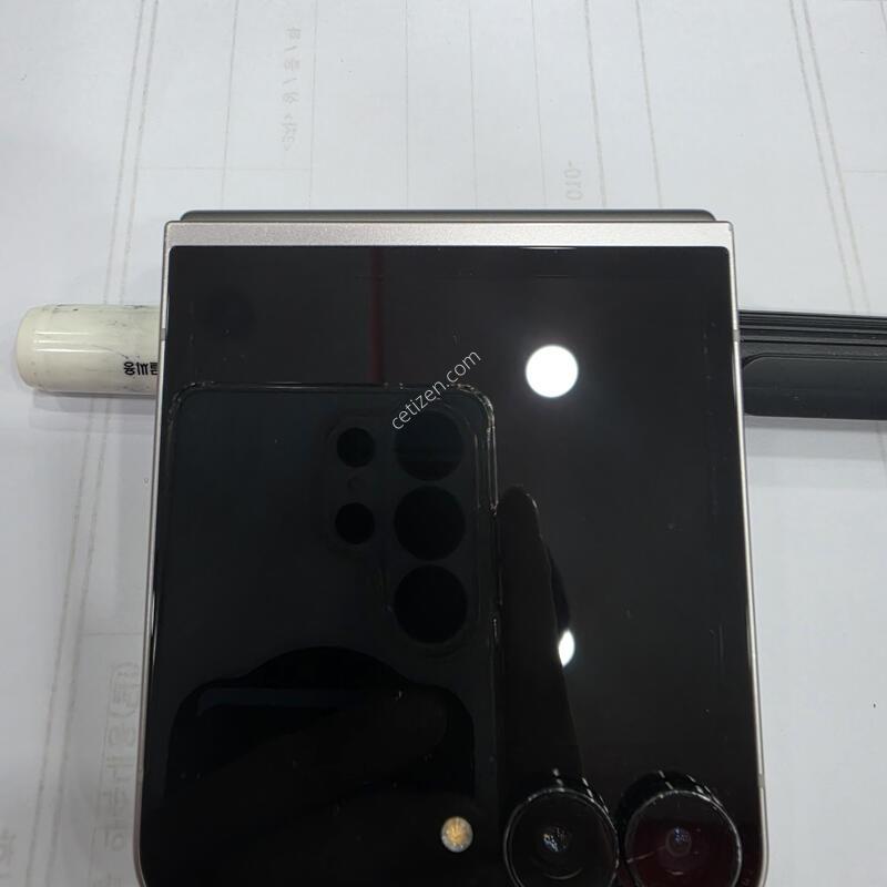 �ø�6 256GB A�� �Ǹ��մϴ�.