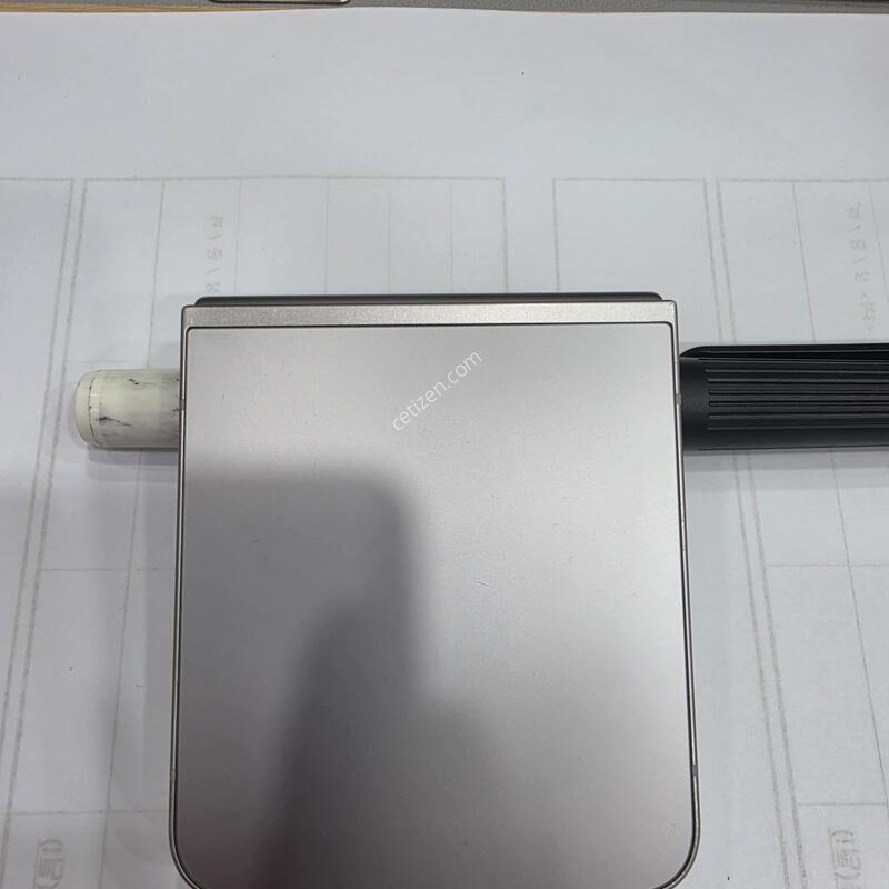 �ø�6 256GB A�� �Ǹ��մϴ�.