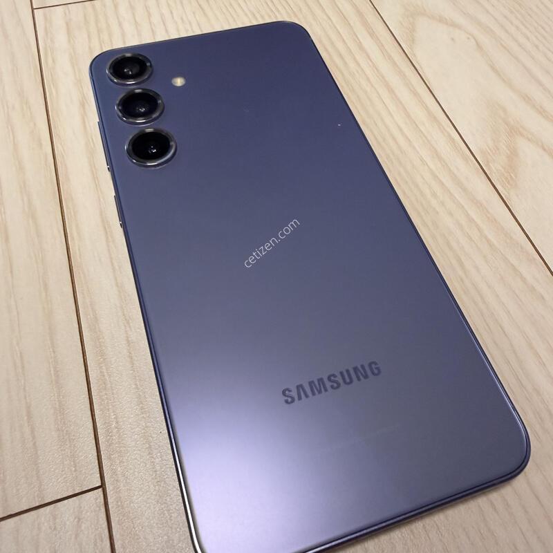 ������ S24+ 256GB �󺥴�