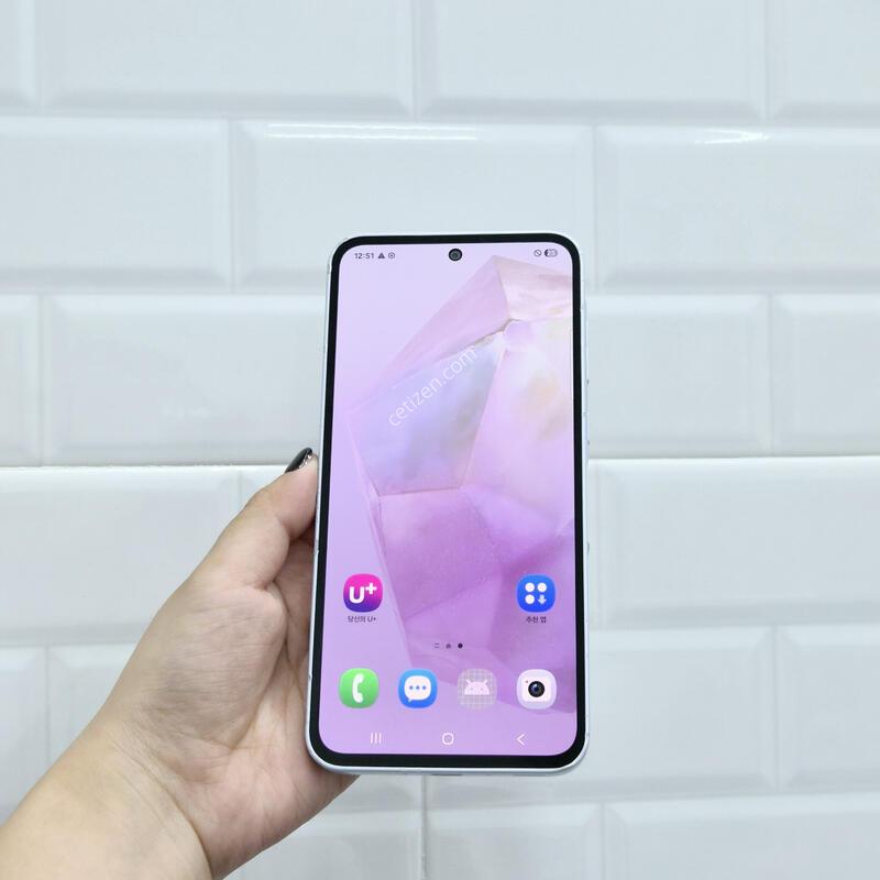 ������A35 ���̽����� 128GB