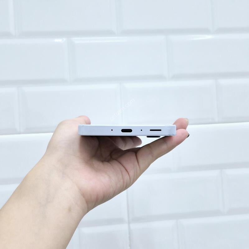������A35 ���̽����� 128GB