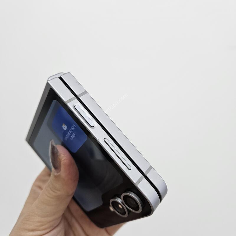 �ø�6 256G  25��2������ 35774