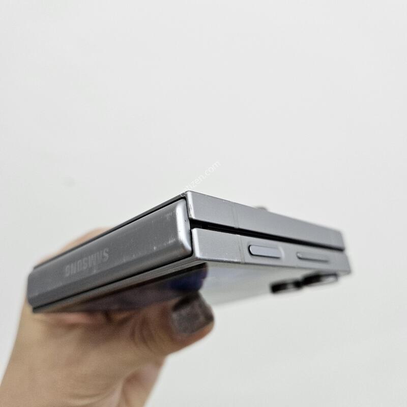 �ø�6 256G  25��2������ 35774