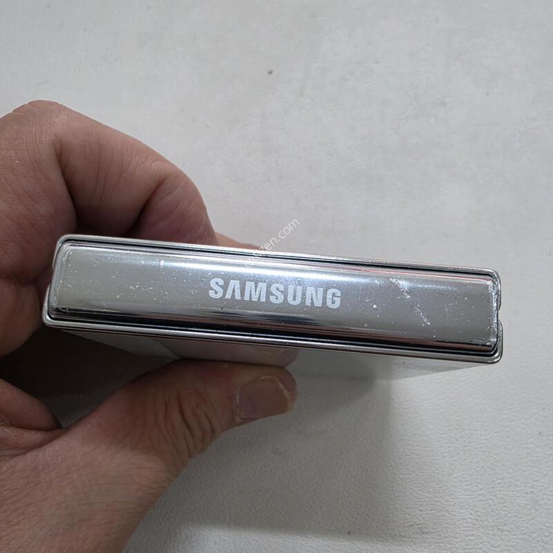 ������ Z�ø�5 ��Ʈ 256GB