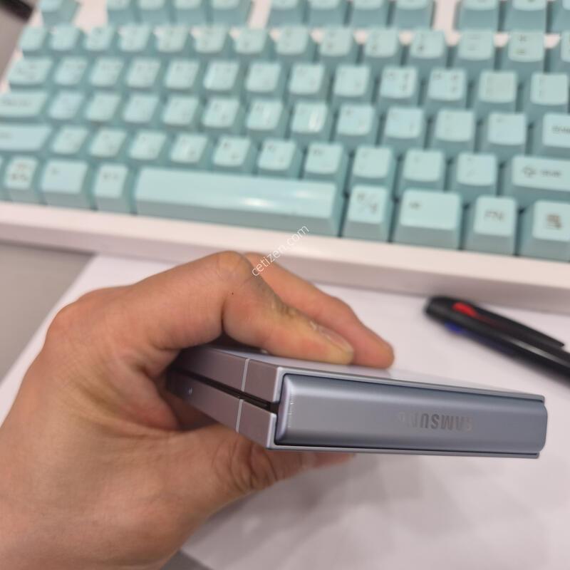 �ø�6 256GB