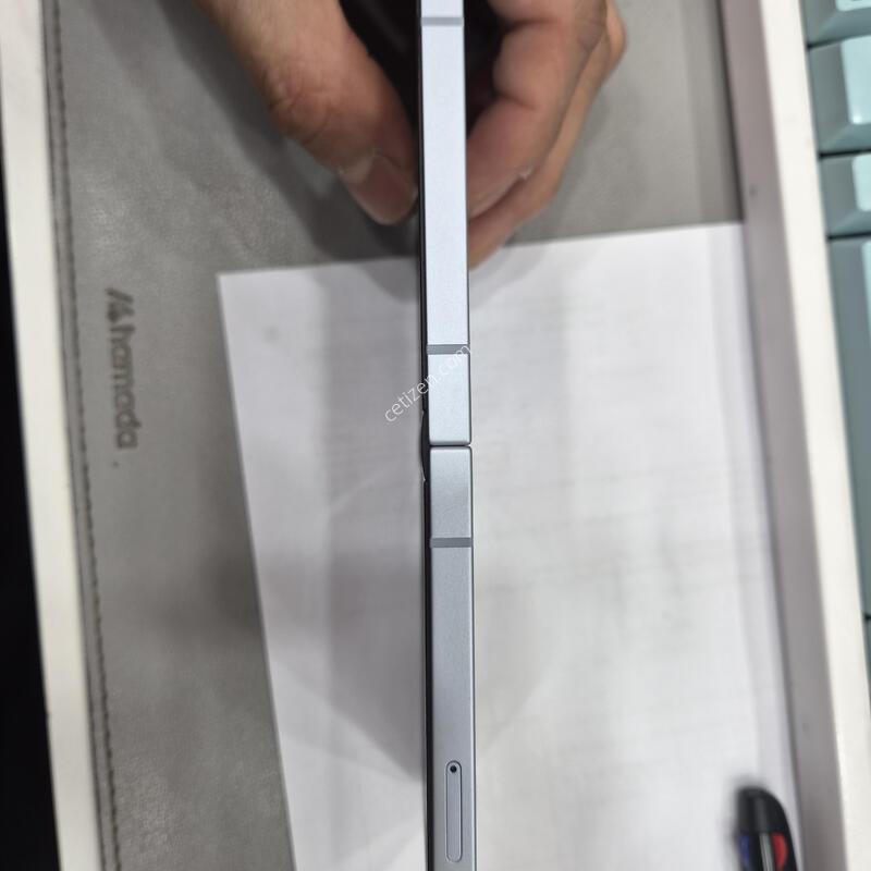 �ø�6 256GB