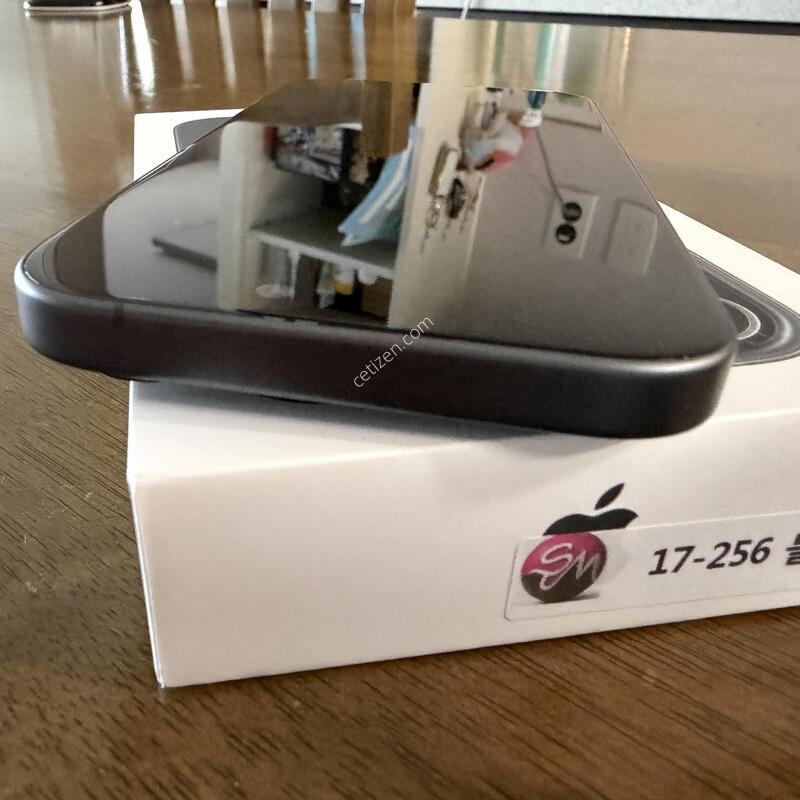 ������17 256G ���� S+(�������) �˴ϴ�.