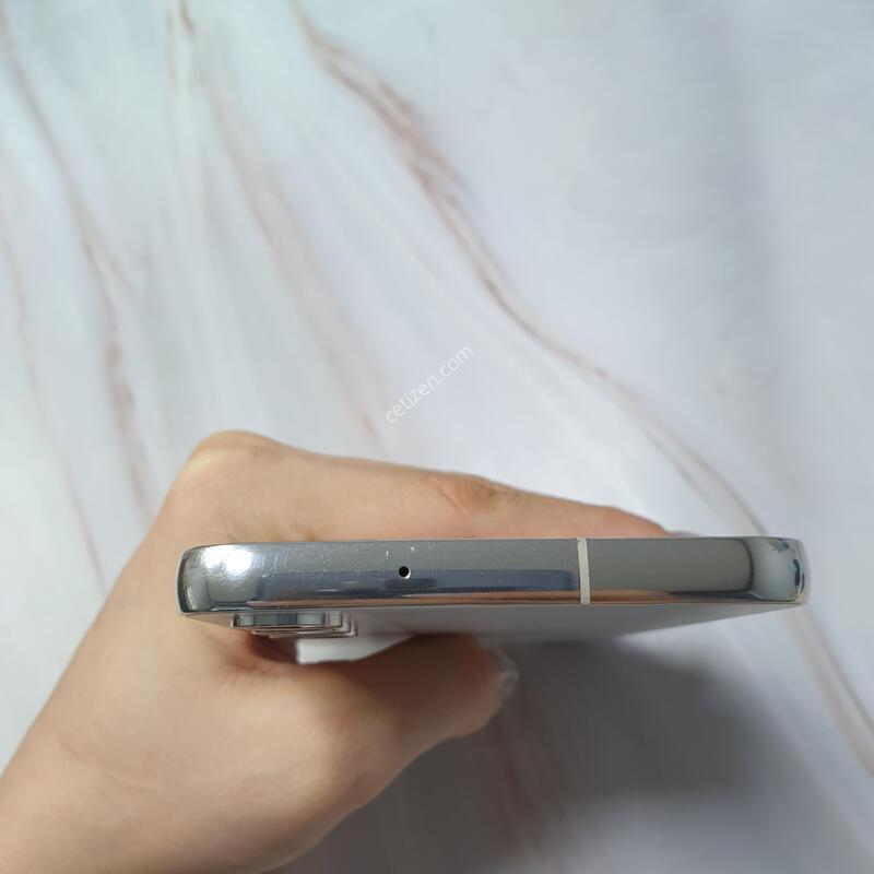 SK ������ S23+ ũ�� 256G S�� �Ǹ��մϴ�