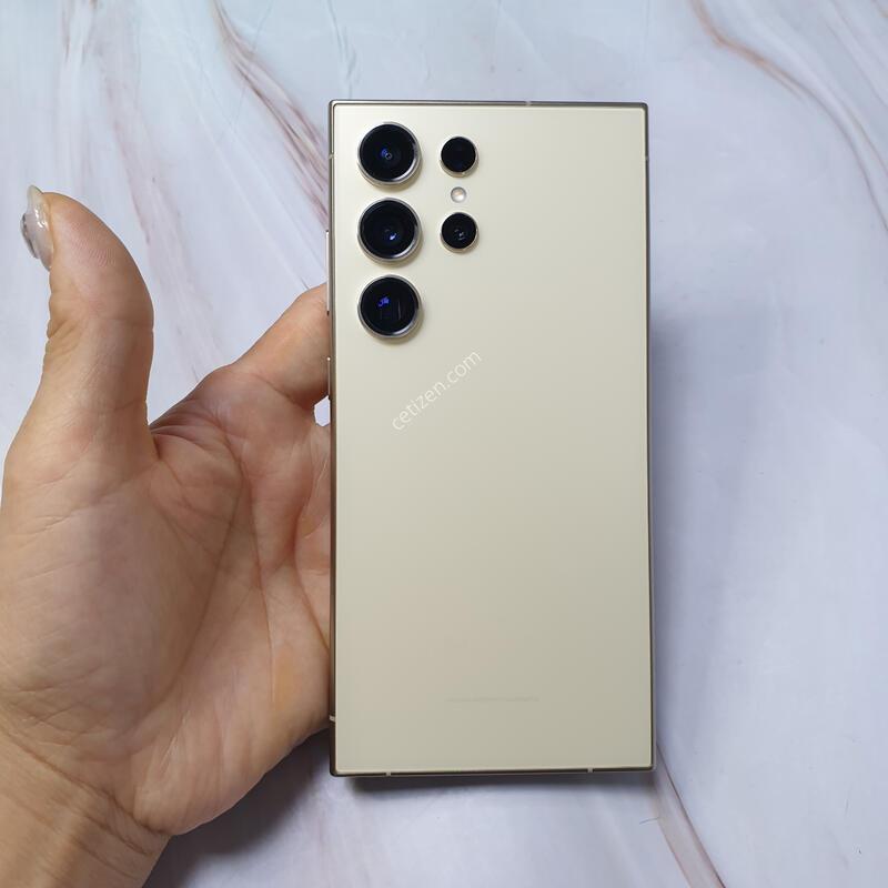 LG ������ S24��Ʈ�� ƼŸ�����ο� 256G S�� �Ǹ��մϴ�