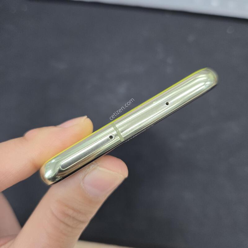 ƯAA+ ������ S10E ���ο� 128GB �����ѱ�� ���ܻ�
