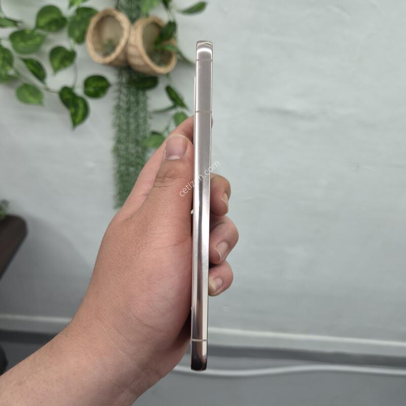 ������ S22 �÷��� �󺥴� 256G(���� S��/���̽�/�ʸ�)