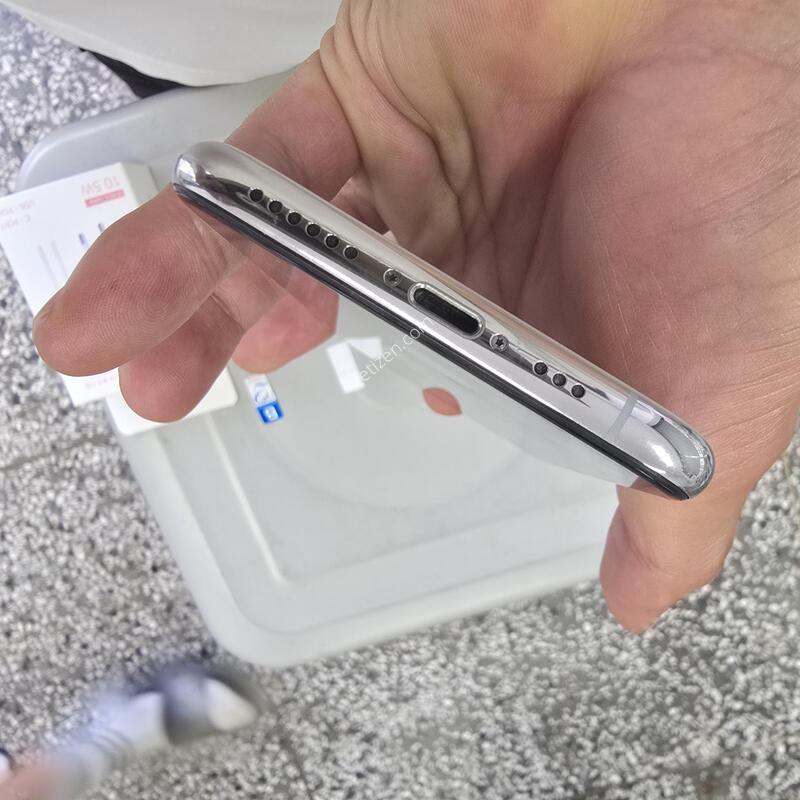 ������XS 256G ȭ��Ʈ���� (���͸�75%) ����� �˴ϴ�