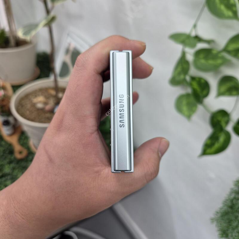 ������ Z�ø�7 �׸� 256G(��ͻ���/���̽�/�ʸ�)