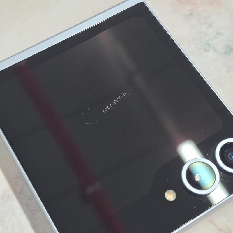 �ø�6 256GB ���� �ڱ���
