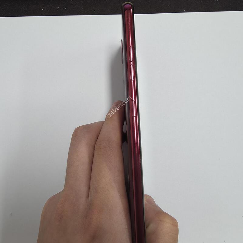 Lg v40 �Ǹ��մϴ�.