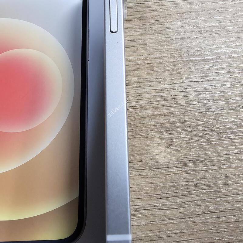 �������̴�12 128GB
