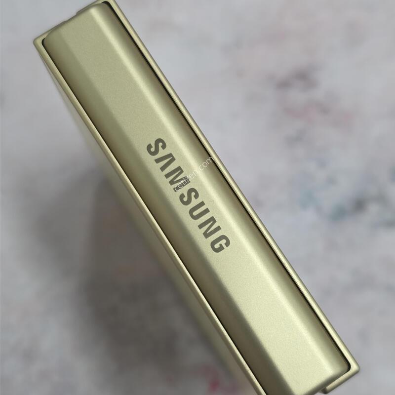 �ø�6 256GB ƯSSS��