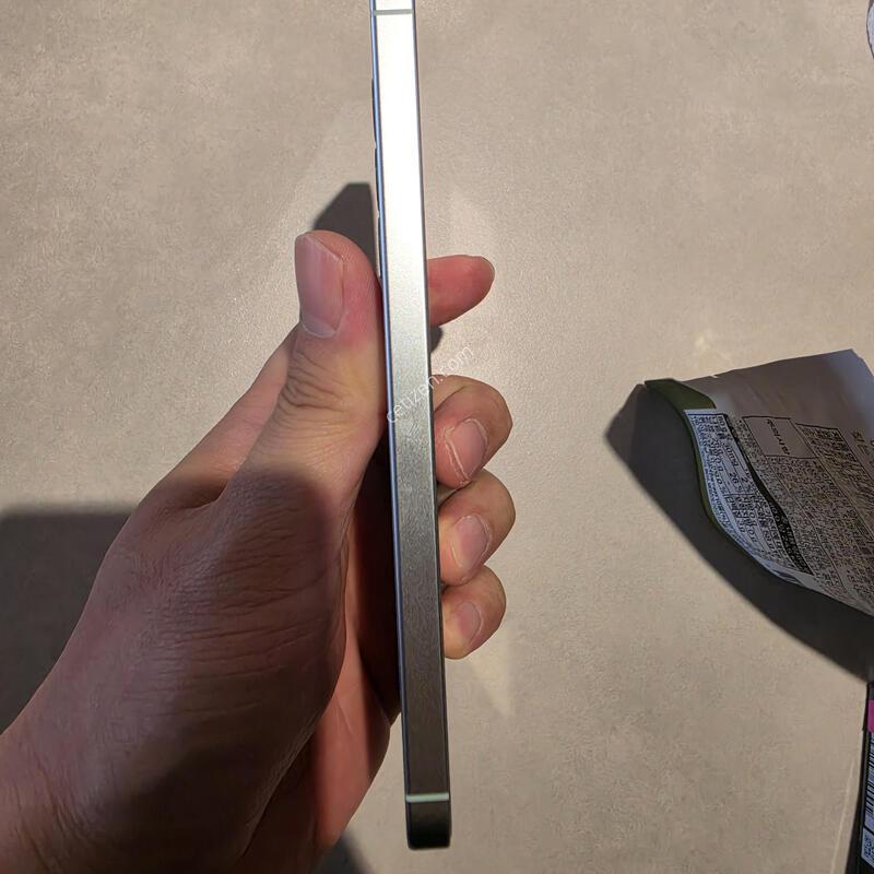 (KT)������S25�÷��� 256Gb �˴ϴ�.