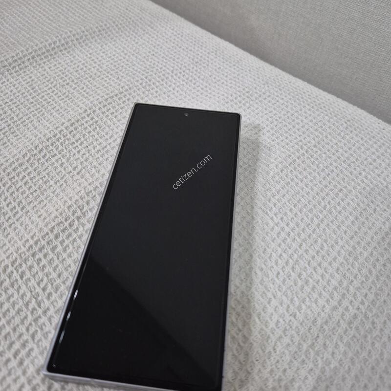 ����6 256G �ǹ������� ���� ���־�ȣ�ϰ� ������ �ΰ� �Ǹ��մϴ�.
