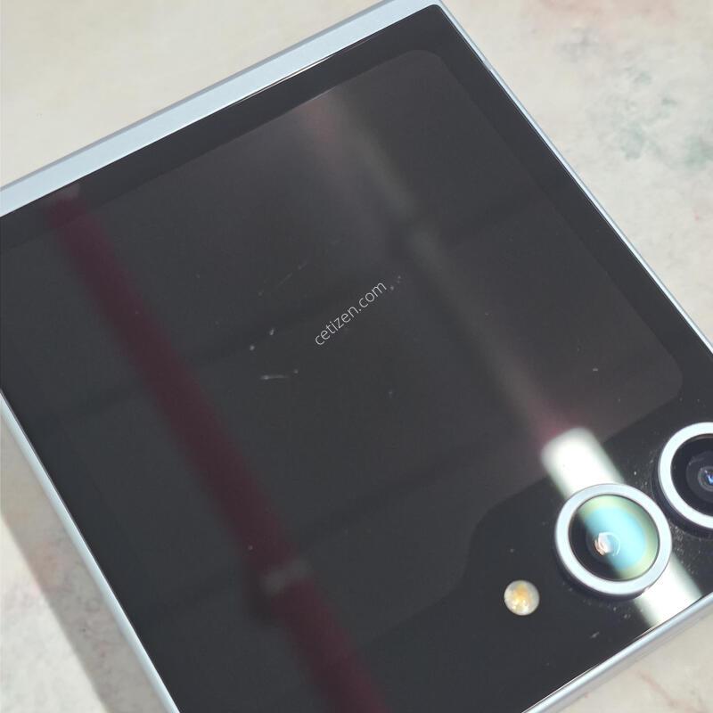 �ø�6 256GB ���� �ڱ���