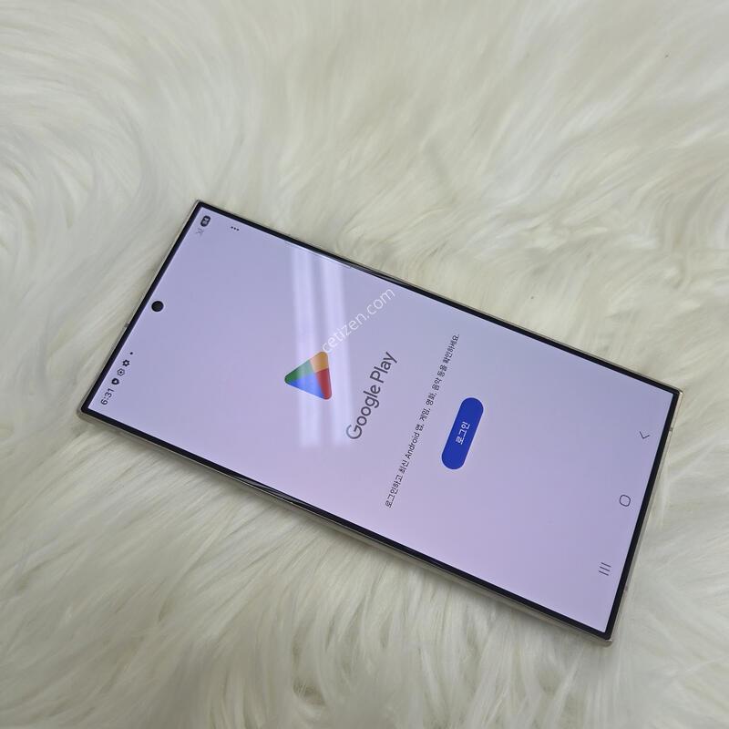 S24��Ʈ�� ���̿÷� 235