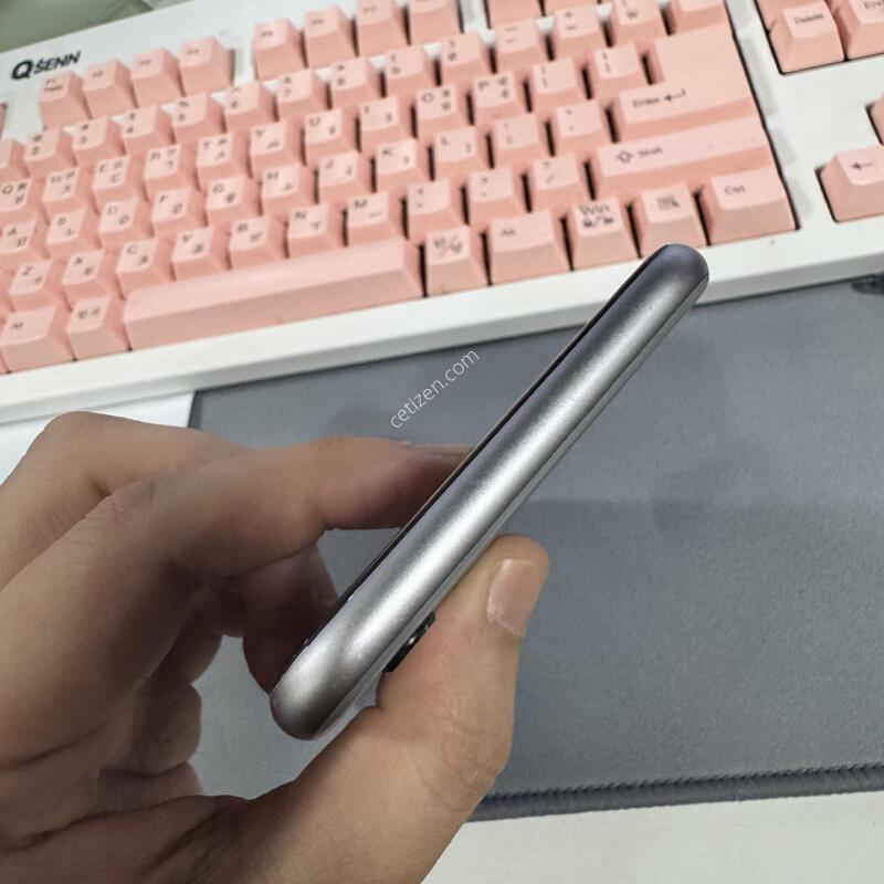 ������ 6s 32�Ⱑ �����̽� �׷���