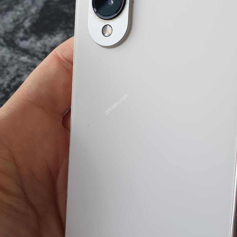 KT ������Z����4 (F936N) ��������� 256�Ⱑ (0071613)