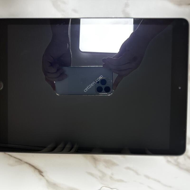 �����е� 8���� 32G �������� �����̽� �׷���
